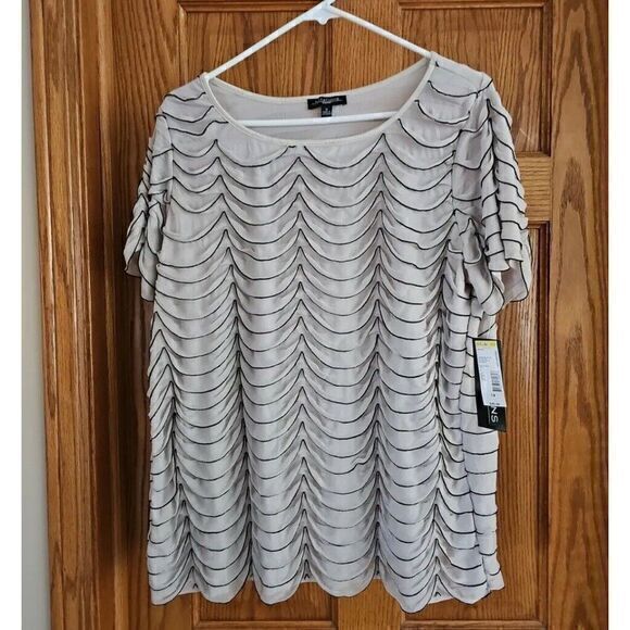 Notations Woman L‎ Sheer Tiered Ruffled Top Tee Shirt Cream Black Girlynautical - Picture 1 of 6